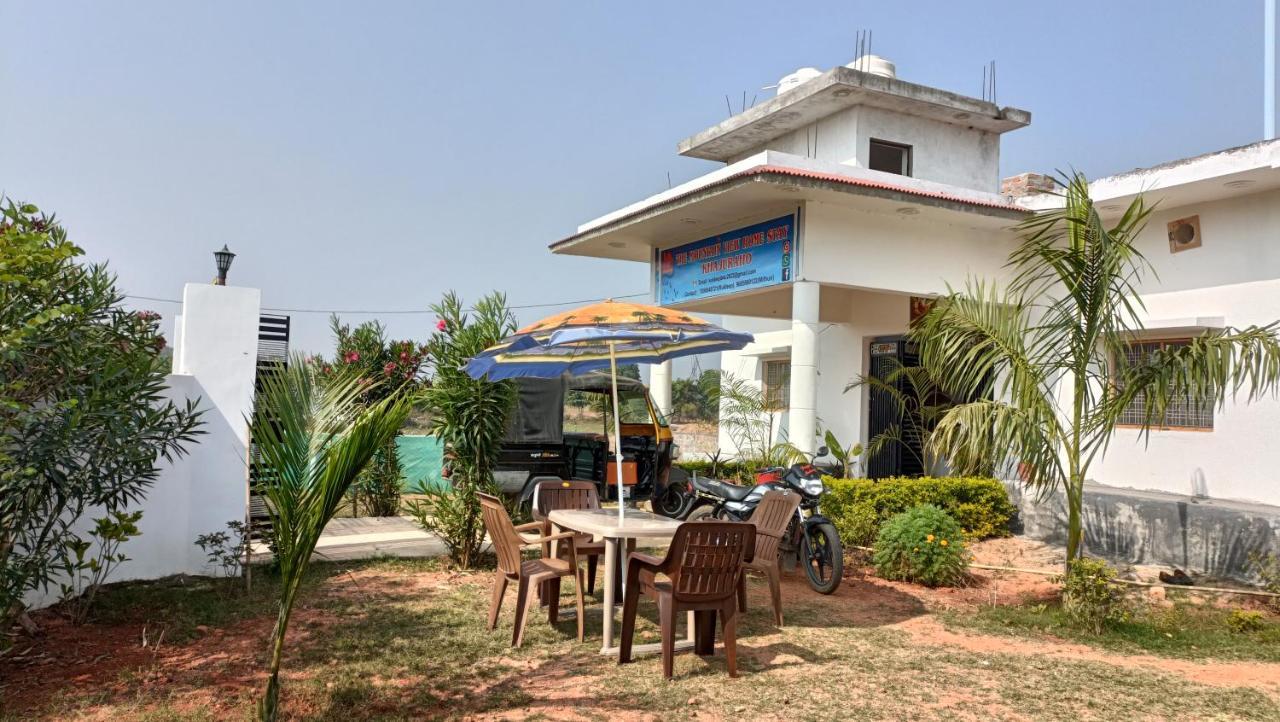 The Mountain View Home Stay Khajurāho Buitenkant foto